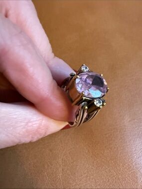 Bora Amethyst-Colored Stone Design- flippable size 7